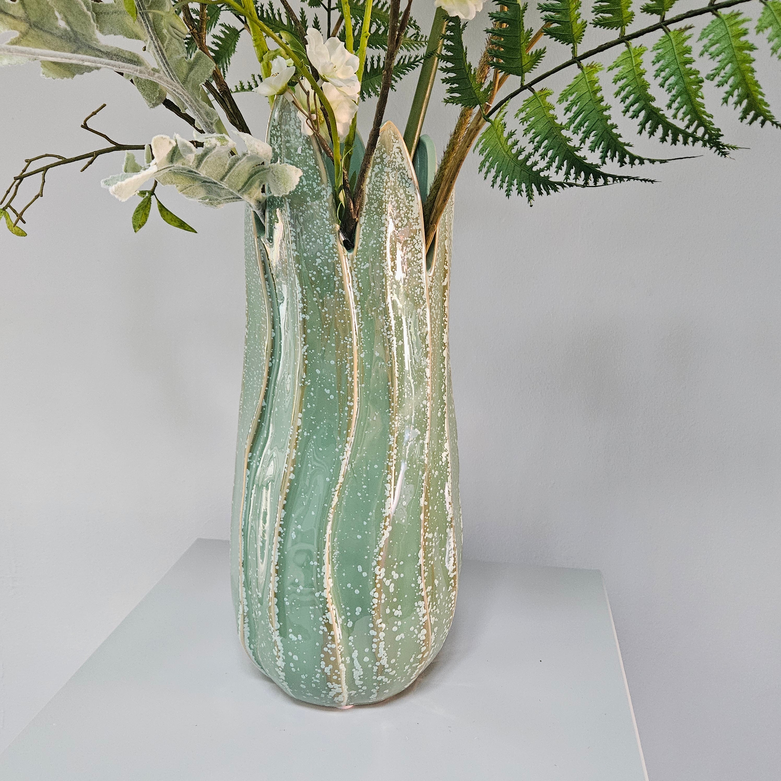 Aurora Medium mit Vase