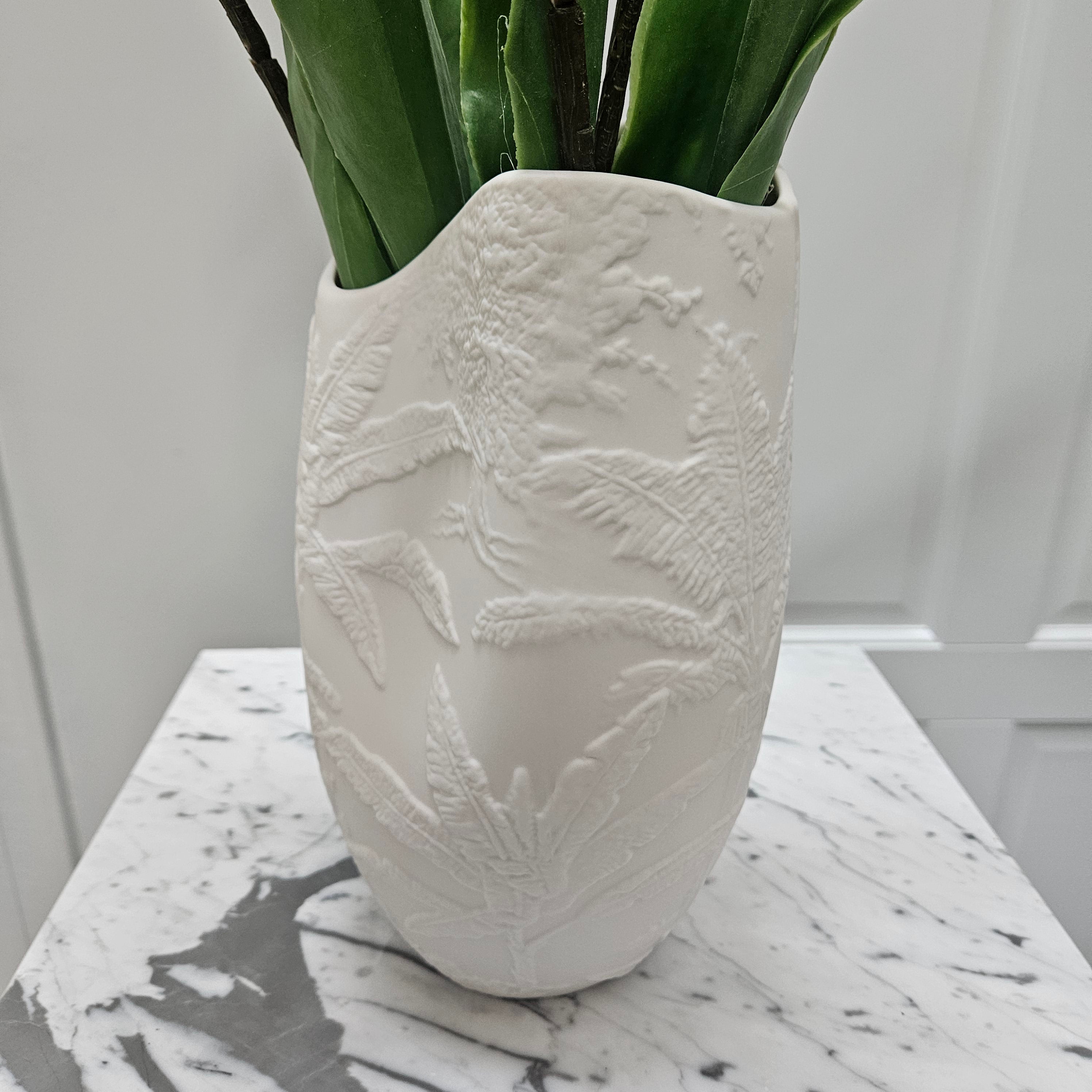 Eden Medium mit Vase