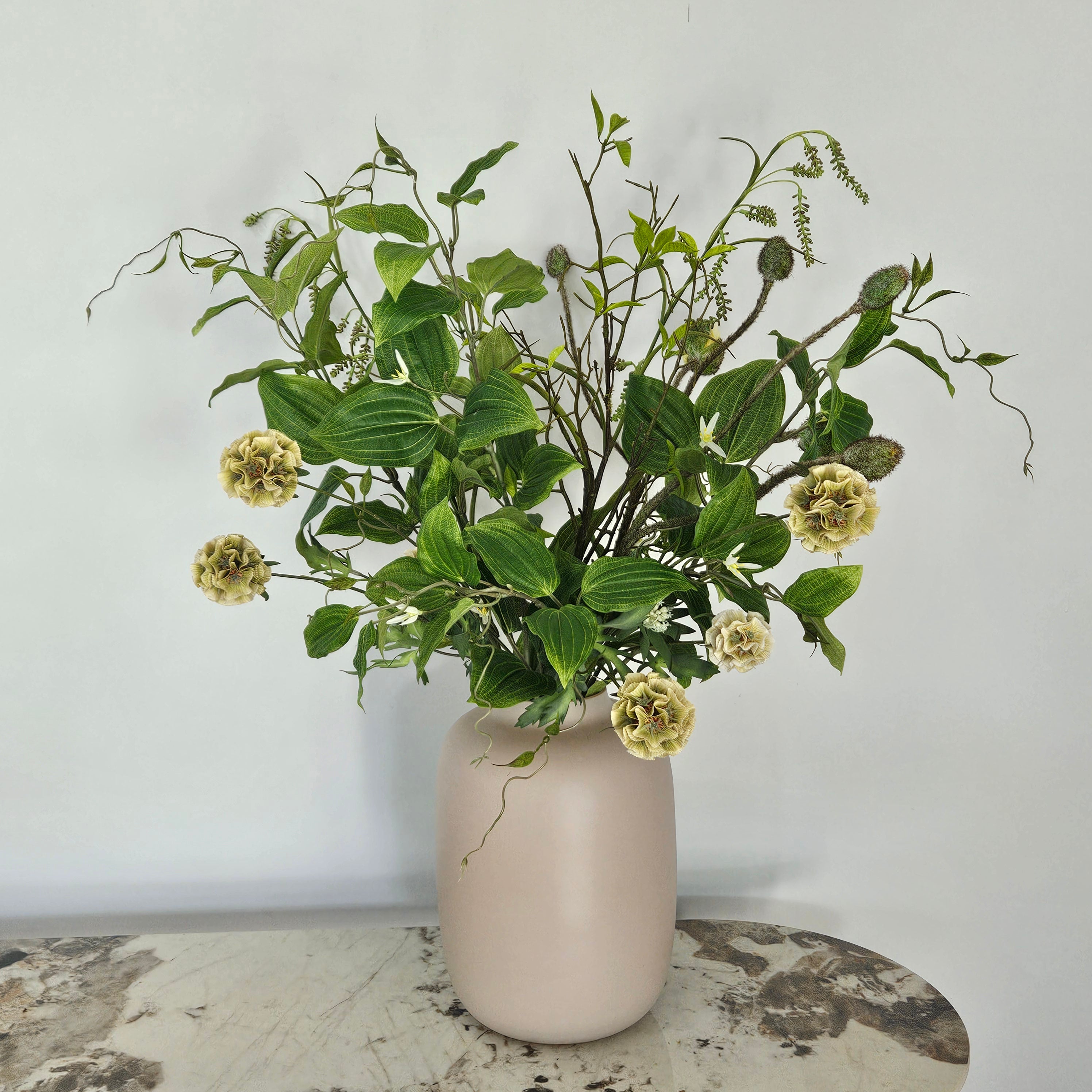 Elore Medium mit Vase