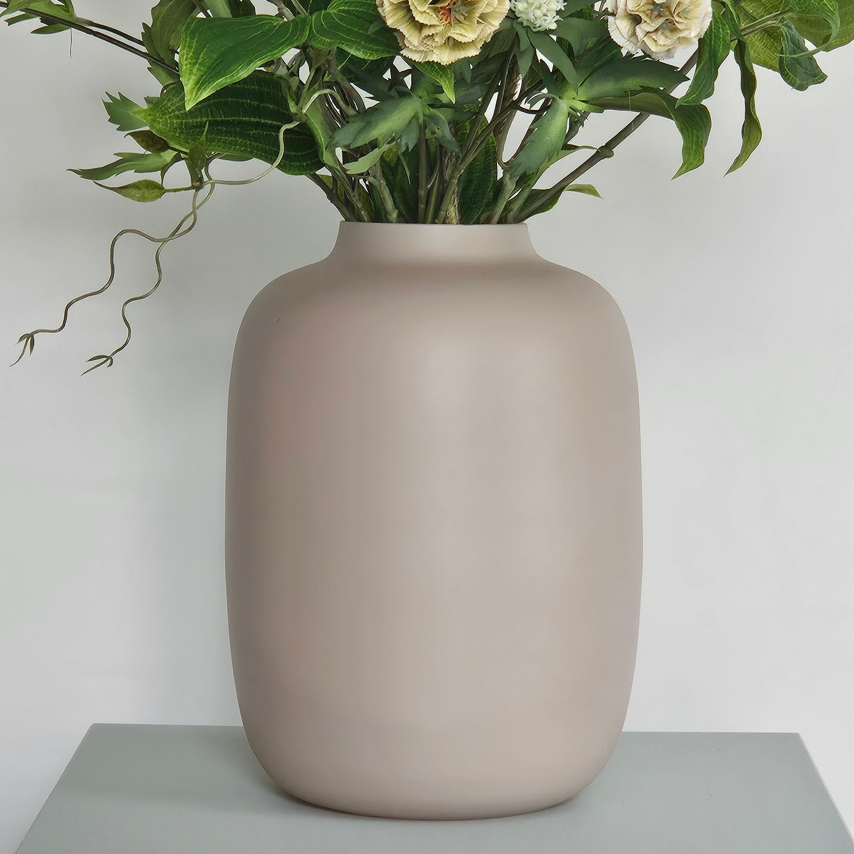 Elore Medium mit Vase